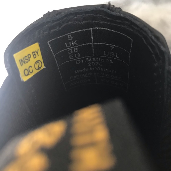 New Doc Martens 2976 Chelsea Nappa Leather Boots - Picture 14 of 16